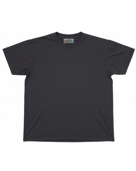 The Blanks: Vintage-Inspired Boxy Tees